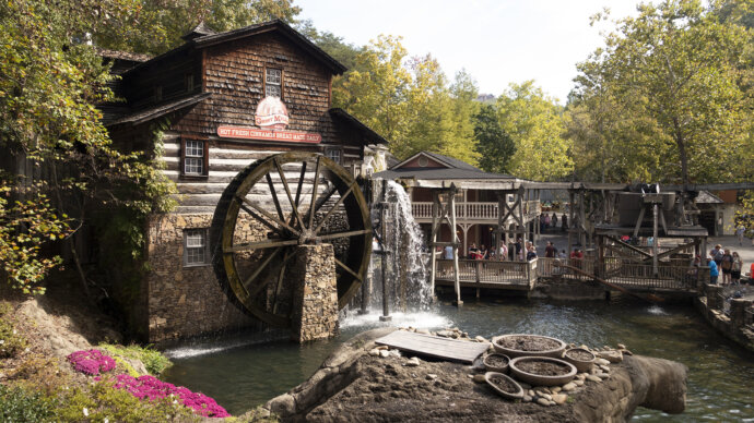 Pigeon Forge, TN - Dollywood